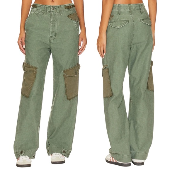 MOTHER Pants - MOTHER x REVOLVE The G.I. Jane Greaser Nerdy Cargo Pants in On The Double